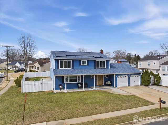 12 Holmes Avenue, Monroe, NJ 08831