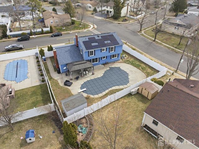 12 Holmes Avenue, Monroe, NJ 08831