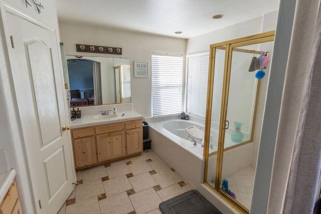 2315 Magill Avenue, Clovis, CA 93611