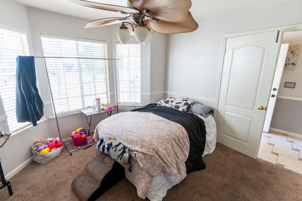 Image 13 of property listing at 2315 Magill Avenue, Clovis, CA 93611
