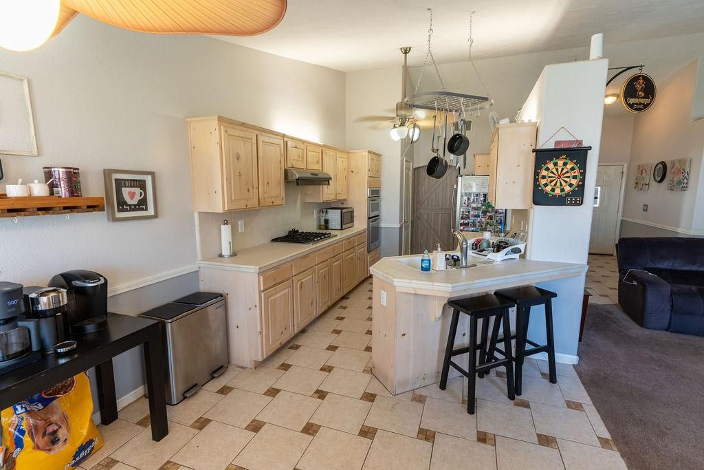 Image 5 of property listing at 2315 Magill Avenue, Clovis, CA 93611