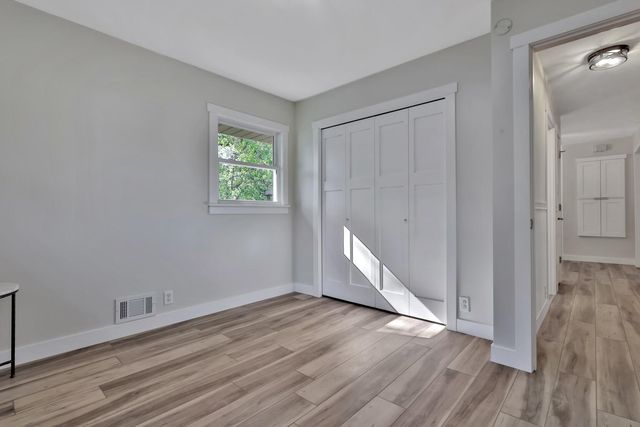 2189 Long Lake Road, New Brighton, MN 55112