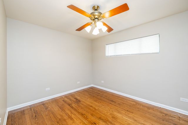 214 N Hunter Street, Thornton, IL 60476