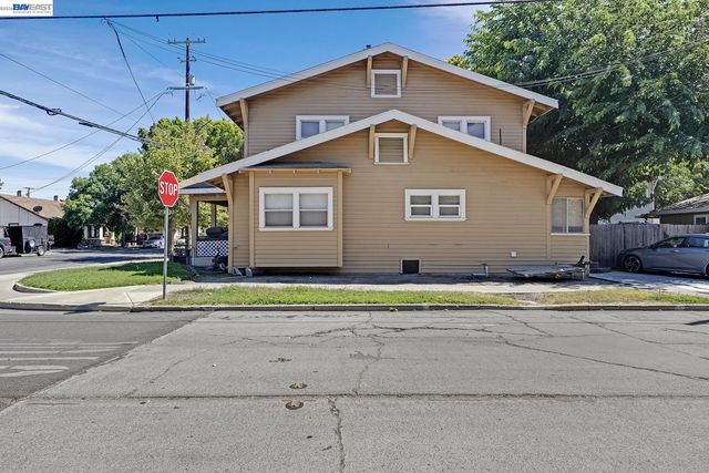 1245 Parker Ave, Tracy, CA 95376