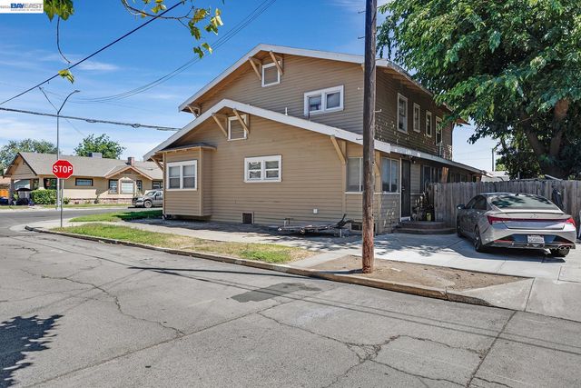 1245 Parker Ave, Tracy, CA 95376