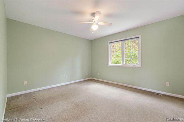 27852 Larson Lane, Farmington Hills, MI 48331