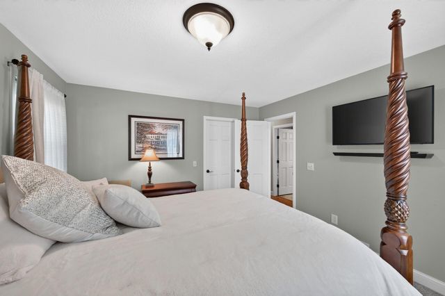 4857 Karen Place, White Bear Lake, MN 55110