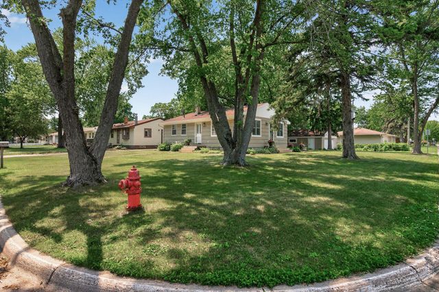 4857 Karen Place, White Bear Lake, MN 55110