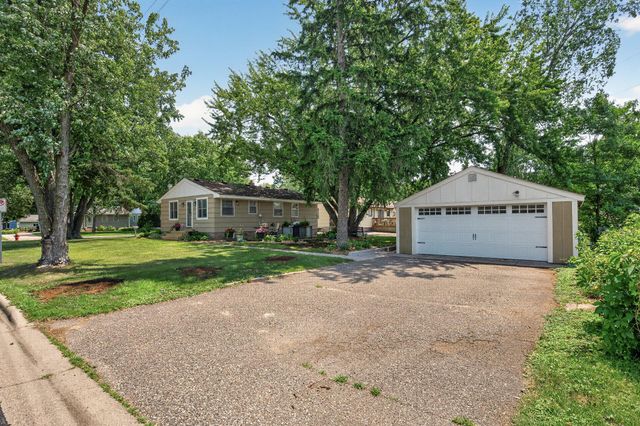 4857 Karen Place, White Bear Lake, MN 55110