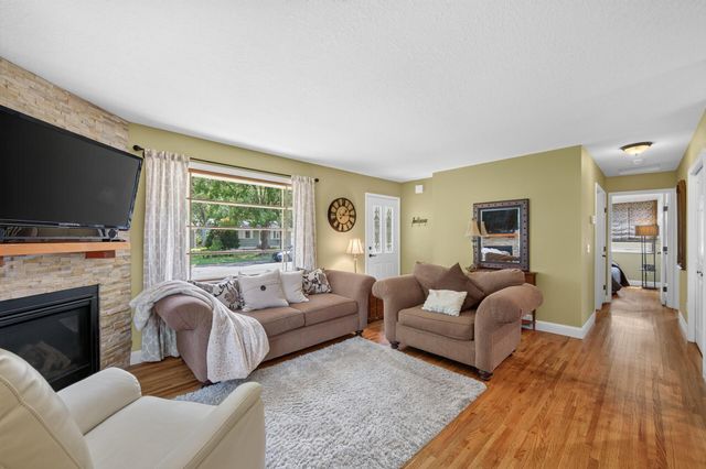 4857 Karen Place, White Bear Lake, MN 55110
