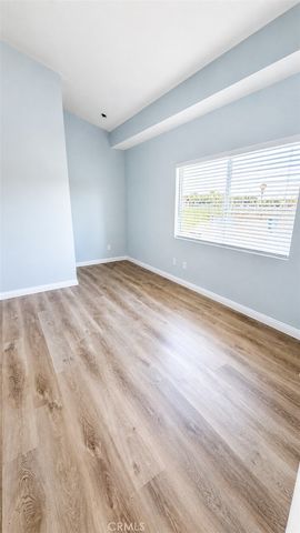 7900 Woodman Avenue 105, Panorama City, CA 91402