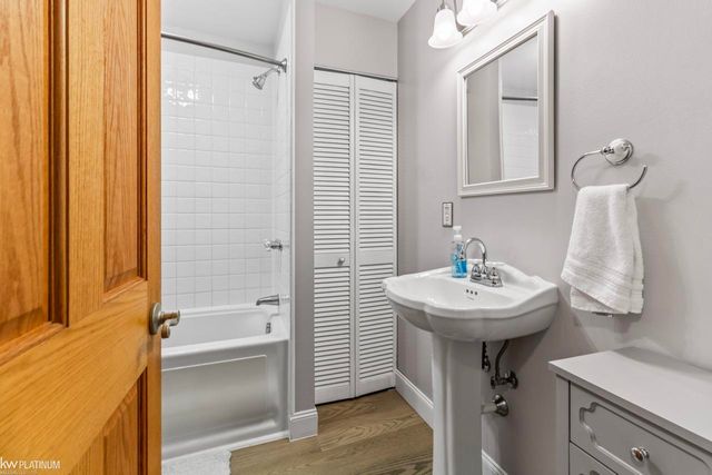 3230 Range Road, Port Huron Twp, MI 48060