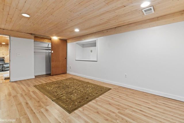 3230 Range Road, Port Huron Twp, MI 48060