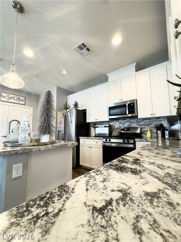 78 Summer Rhapsody Avenue, Henderson, NV 89015