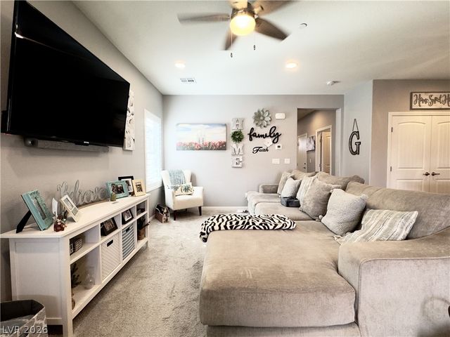 78 Summer Rhapsody Avenue, Henderson, NV 89015