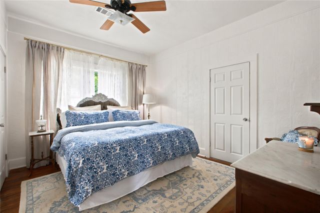 372 Old Lockhart RD, Lockhart, TX 78644