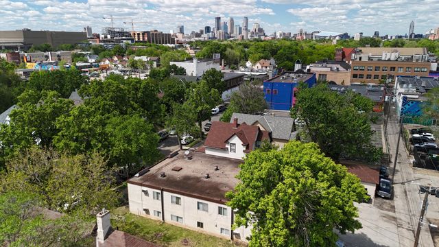 3033 15th Avenue S, Minneapolis, MN 55407