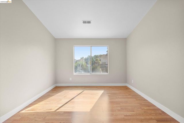 1758 Nandina Ct, Antioch, CA 94531