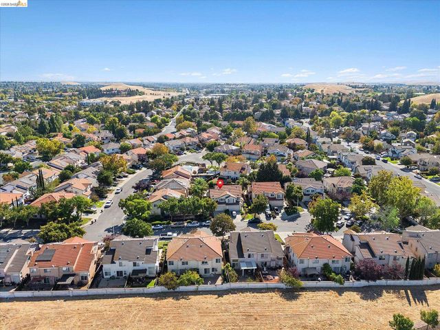 1758 Nandina Ct, Antioch, CA 94531