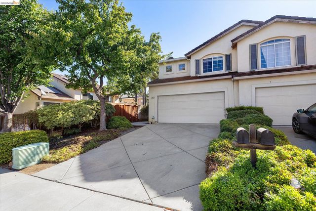 1758 Nandina Ct, Antioch, CA 94531