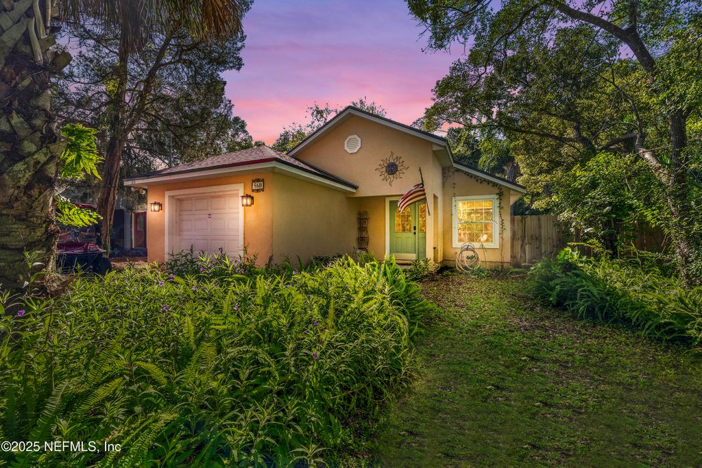 56 S WHITNEY Street, D, St. Augustine, FL 32084