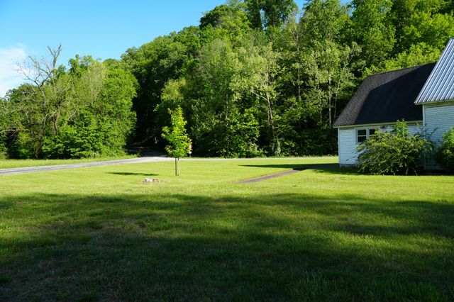 470 Pleasant Valley Rd, Ethridge, TN 38456