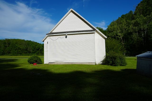 470 Pleasant Valley Rd, Ethridge, TN 38456