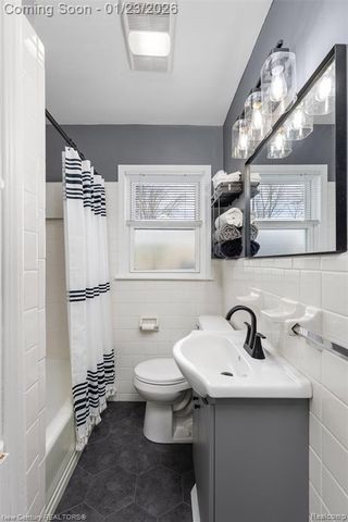 14173 San Jose Avenue, Redford, MI 48239