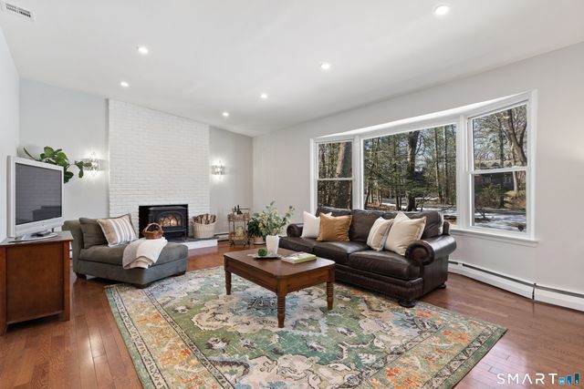 202 Fox Ridge Road, Stamford, CT 06903