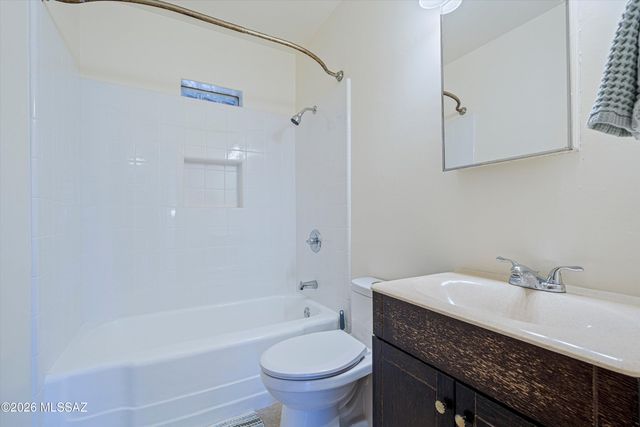 2451 N Richey Boulevard, Tucson, AZ 85716