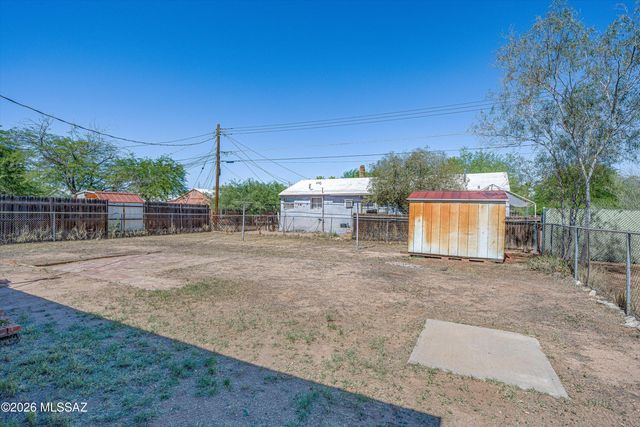2451 N Richey Boulevard, Tucson, AZ 85716