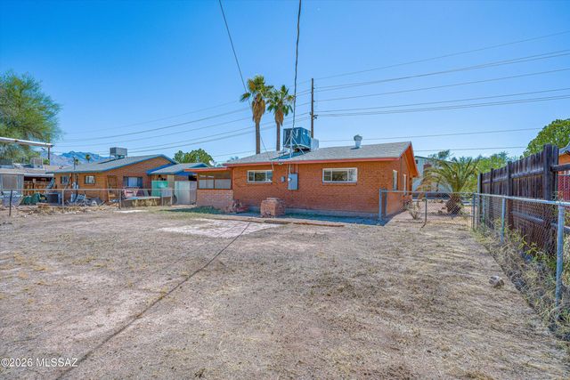 2451 N Richey Boulevard, Tucson, AZ 85716