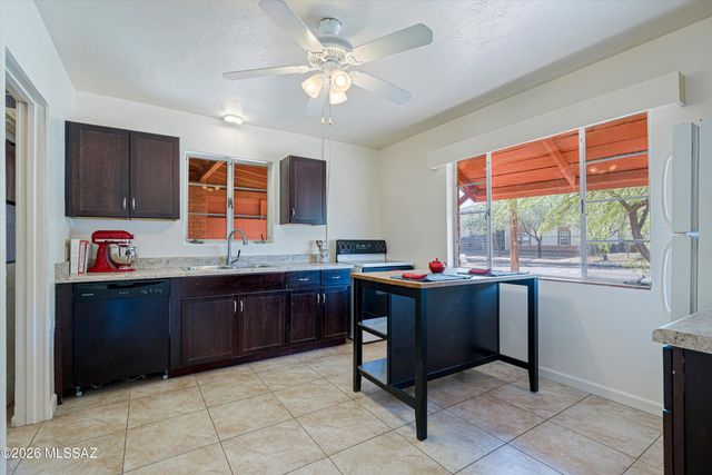 2451 N Richey Boulevard, Tucson, AZ 85716