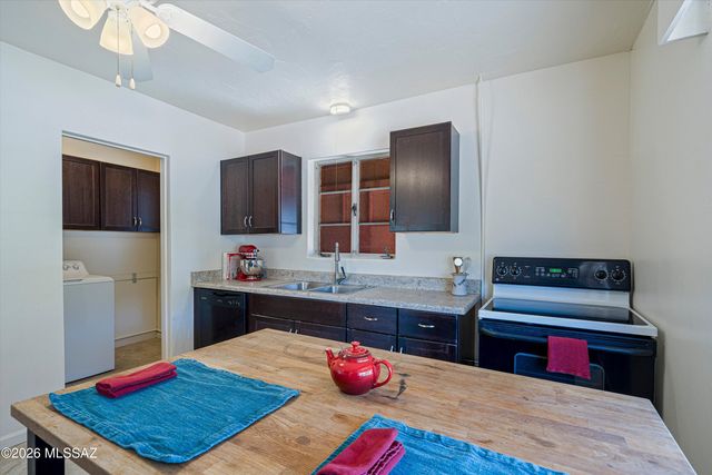 2451 N Richey Boulevard, Tucson, AZ 85716