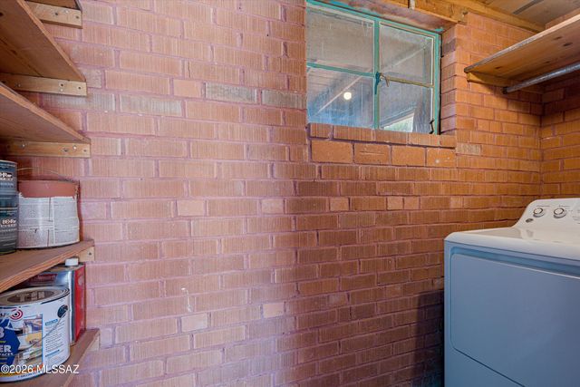 2451 N Richey Boulevard, Tucson, AZ 85716