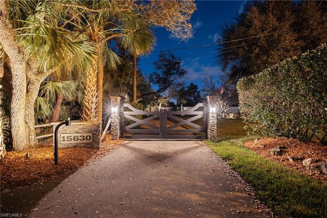 15630 Roberts LN, Fort Myers, FL 33908