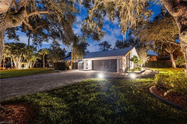 15630 Roberts LN, Fort Myers, FL 33908