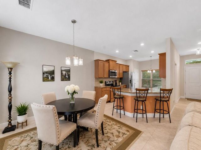 710 NE Turtleback Trail, Port St. Lucie, Port St Lucie, FL 34983