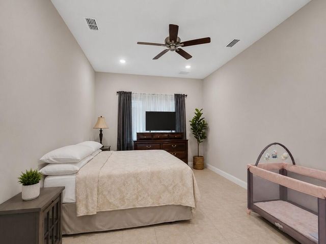 710 NE Turtleback Trail, Port St. Lucie, Port St Lucie, FL 34983