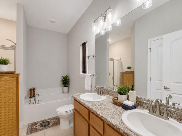 710 NE Turtleback Trail, Port St. Lucie, Port St Lucie, FL 34983