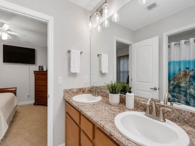 710 NE Turtleback Trail, Port St. Lucie, Port St Lucie, FL 34983