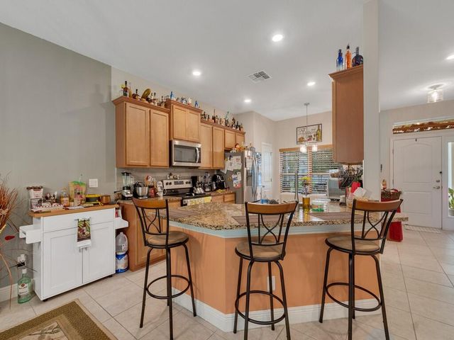 710 NE Turtleback Trail, Port St. Lucie, Port St Lucie, FL 34983