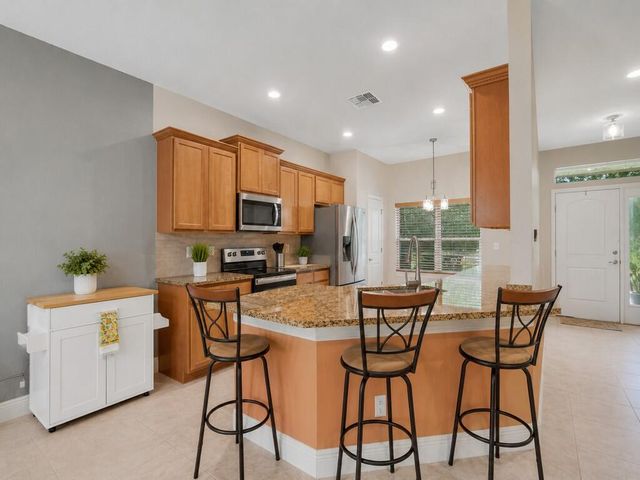 710 NE Turtleback Trail, Port St. Lucie, Port St Lucie, FL 34983