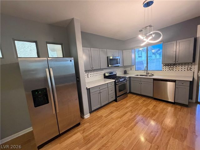 8304 Strawberry Spring Street, Las Vegas, NV 89143