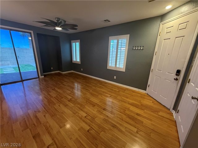 8304 Strawberry Spring Street, Las Vegas, NV 89143