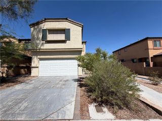 8304 Strawberry Spring Street, Las Vegas, NV 89143