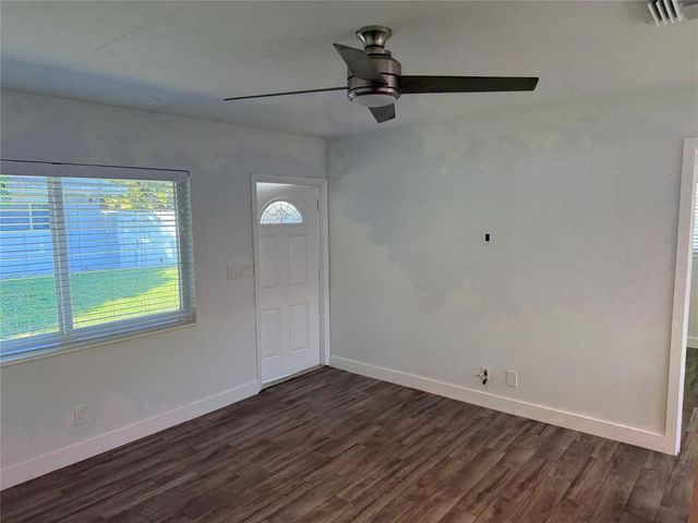 1077 NE 34th Street 3, Oakland Park, FL 33334
