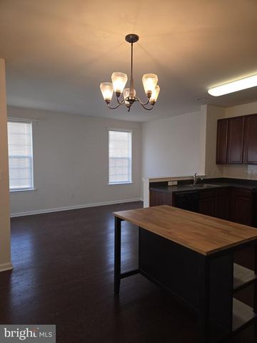 303 ELLIS CT, Newark, DE 19711