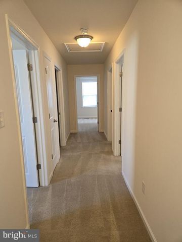 303 ELLIS CT, Newark, DE 19711