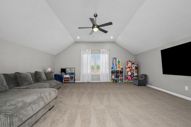 64 N Fork Branch Rd, Tullahoma, TN 37388
